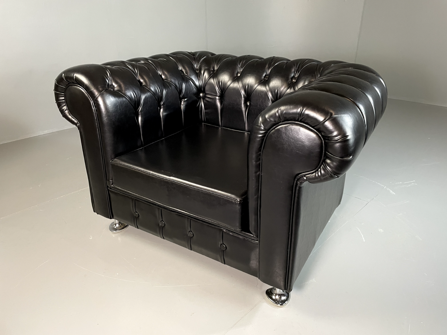 EB6358 Vintage Chesterfield Black Vegan Leather Retro VCHE - UKDK FURNITURE