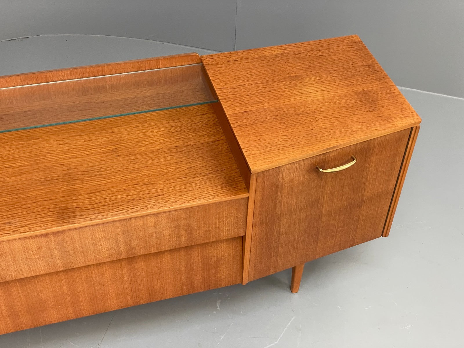 Vintage 1950s Oak Dresser Avalon Midcentury Drawers Cabinet EB11793 MWOO3