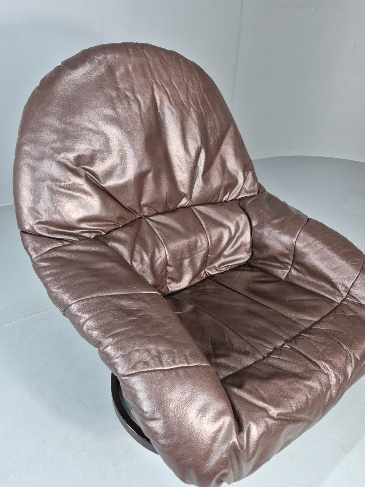Swivel and Rock Bentwood Chair Danish Leather Vinyl  1980s Vintage EB11414 MBEN4