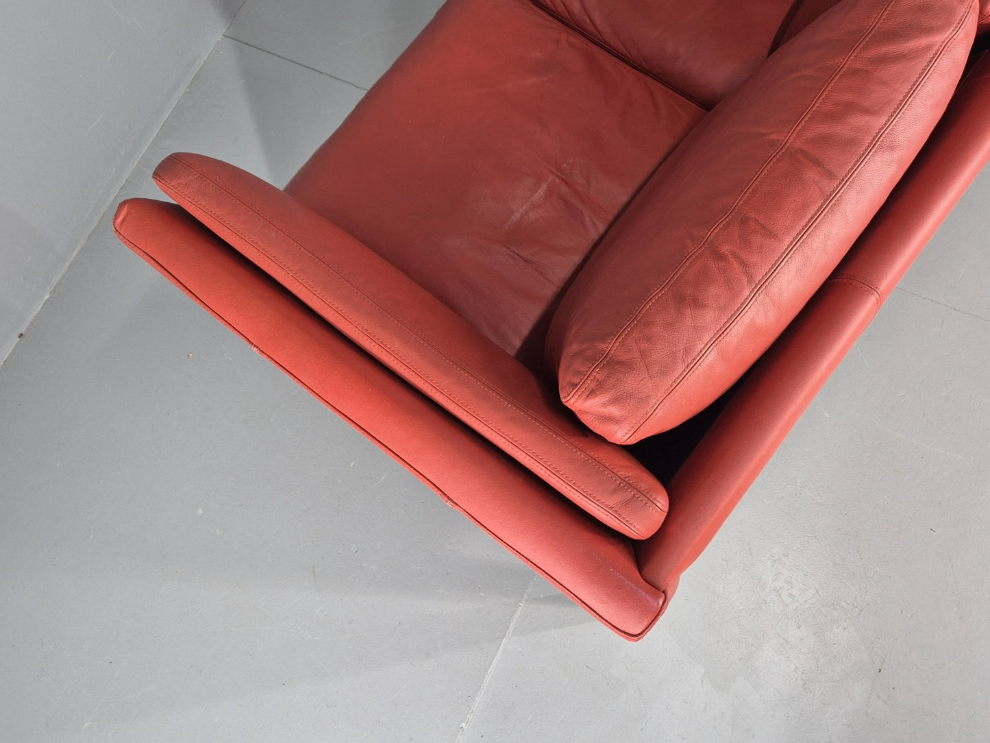Vintage Danish 2 Seater Danish Skalma Red Leather 1980s Retro MCM EB10512 M2SS18
