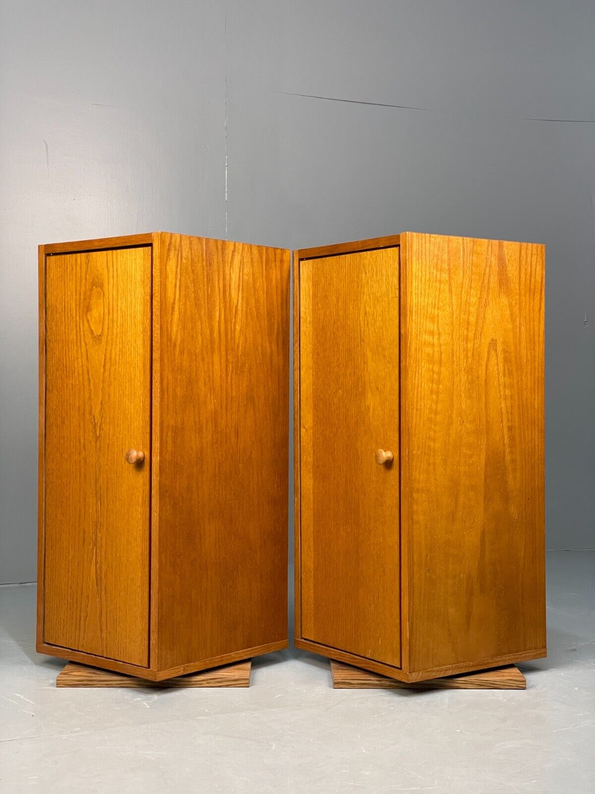Pair Of Vintage Oak And Melamine Rotating Bedside Units EB8671 MWOO - UKDK FURNITURE