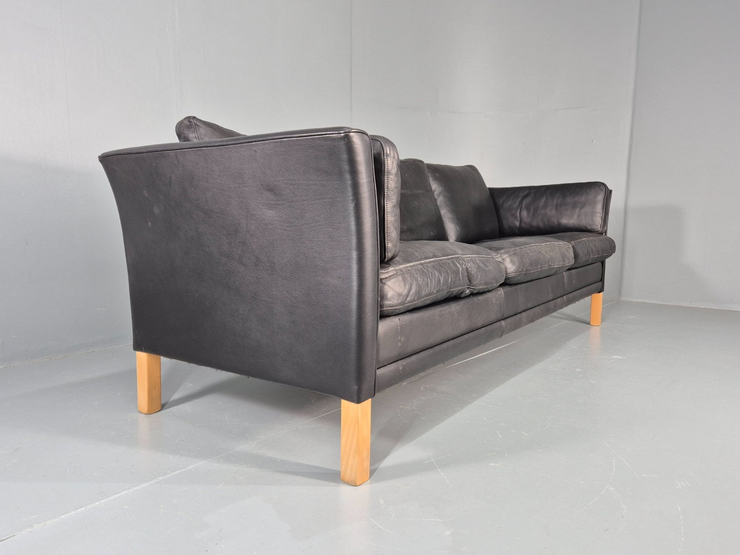 Vintage 3 Seat Sofa Danish Black Leather Mid Century Retro 1980s EB10483 M3SS15