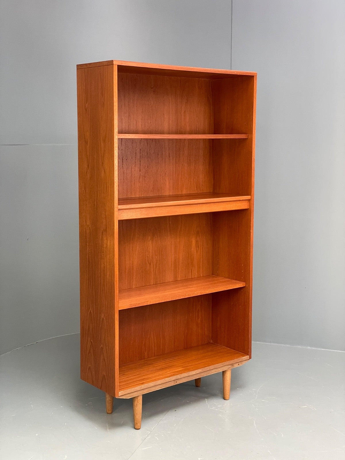 Vintage G-Plan Teak Tall Bookcase Adjustable Retro Shelving Storage EB10000 MWOO - UKDK FURNITURE