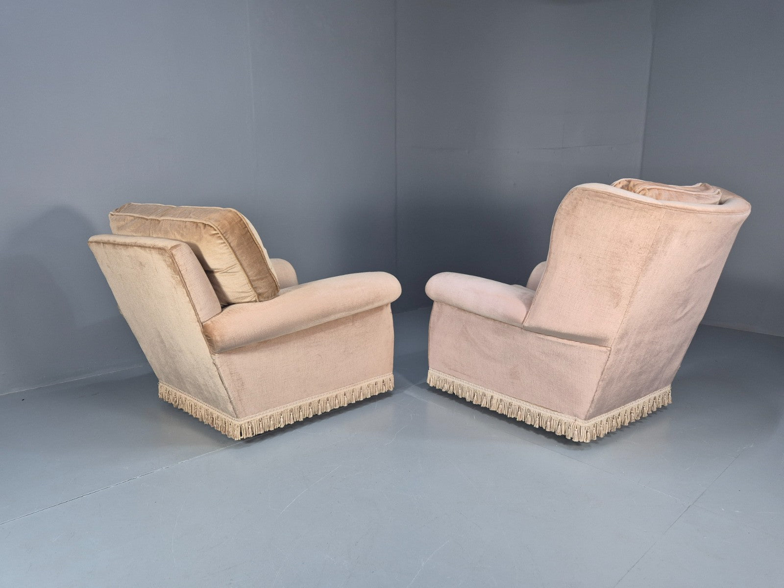 1970s Luxury Lounge Chairs Lowback and Wingback Gold Velour Retro  EB10631 VCLO9