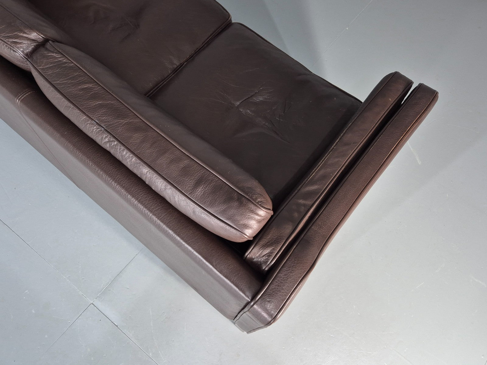 Vintage Danish 2 Seat Settee 1970s Danish Brown Leather Retro MCM EB11633 M2SS11
