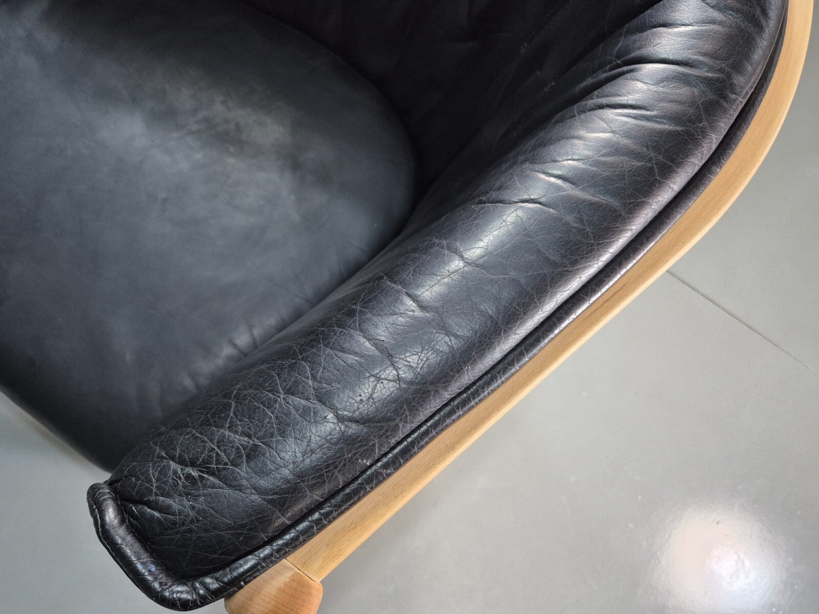 Vintage Danish 2 Seat Sofa Black Leather Beech Stouby Retro MCM EB7447 M2SS - UKDK FURNITURE