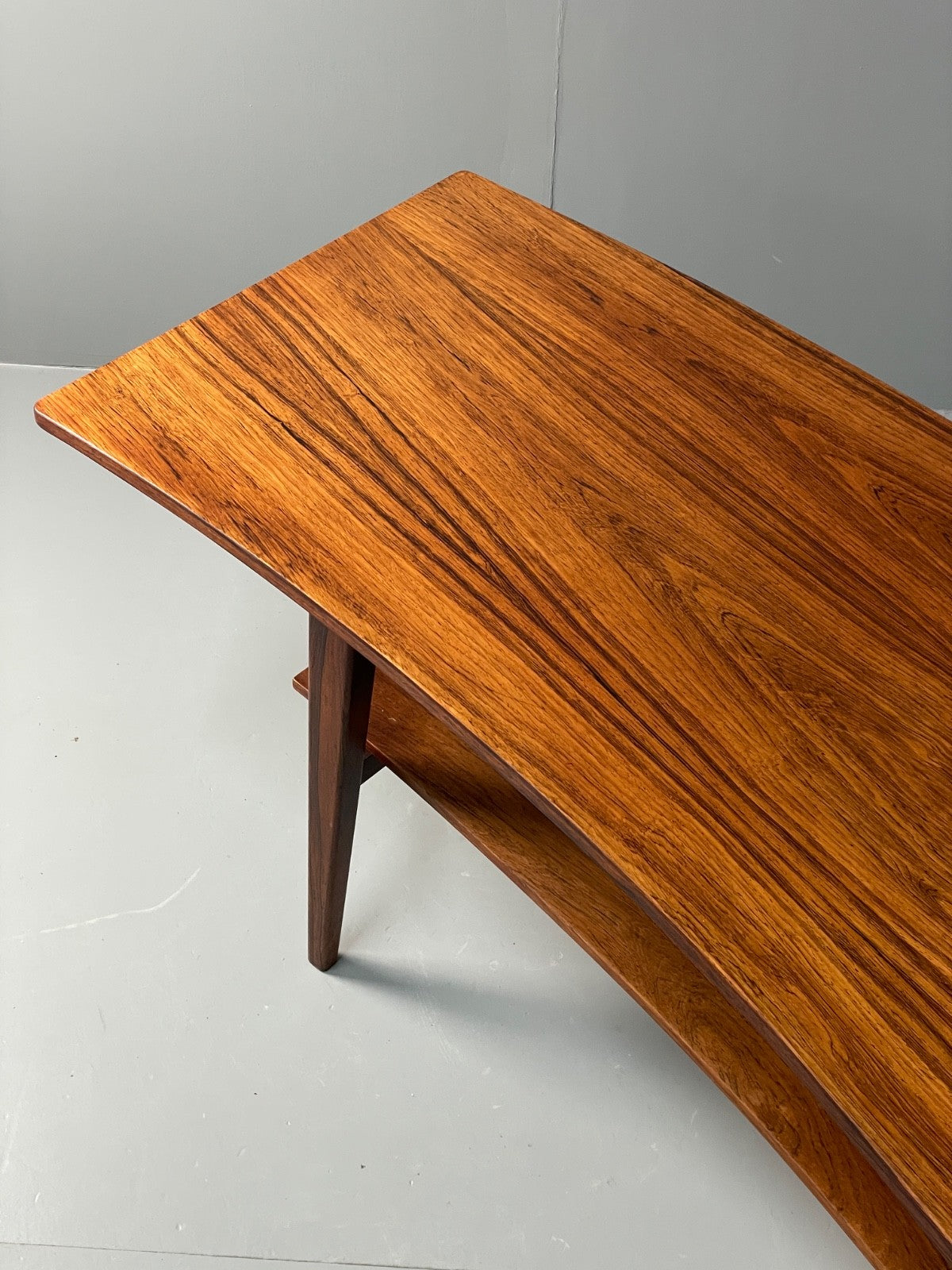 Curved 1960s Coffee Table Vintage Mid Century Danish With Shelf  EB10855 MWOO4