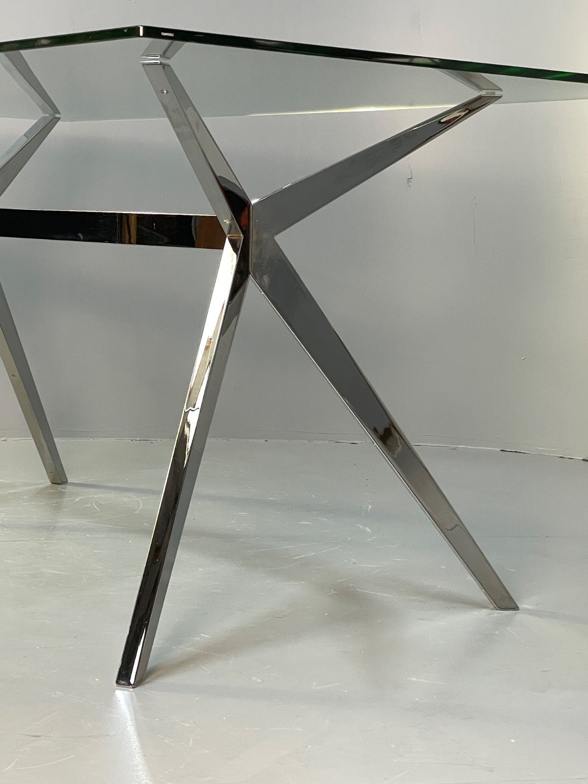 Glass & Chrome Dining Table By Calligaris Modern Minimal Design EB10357 MWOO9