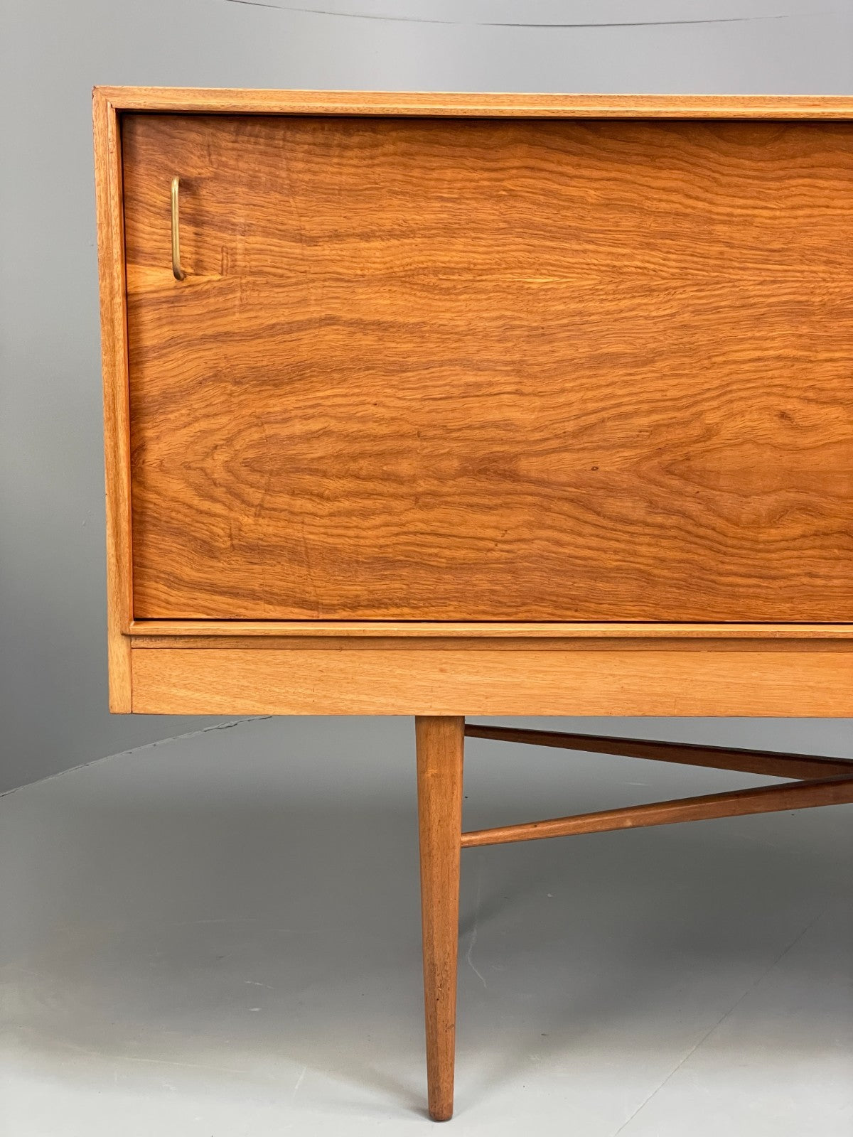 Vintage 1950s Sideboard Robert Heritage For Heals Mid Century Brass EB11676 MWOO4