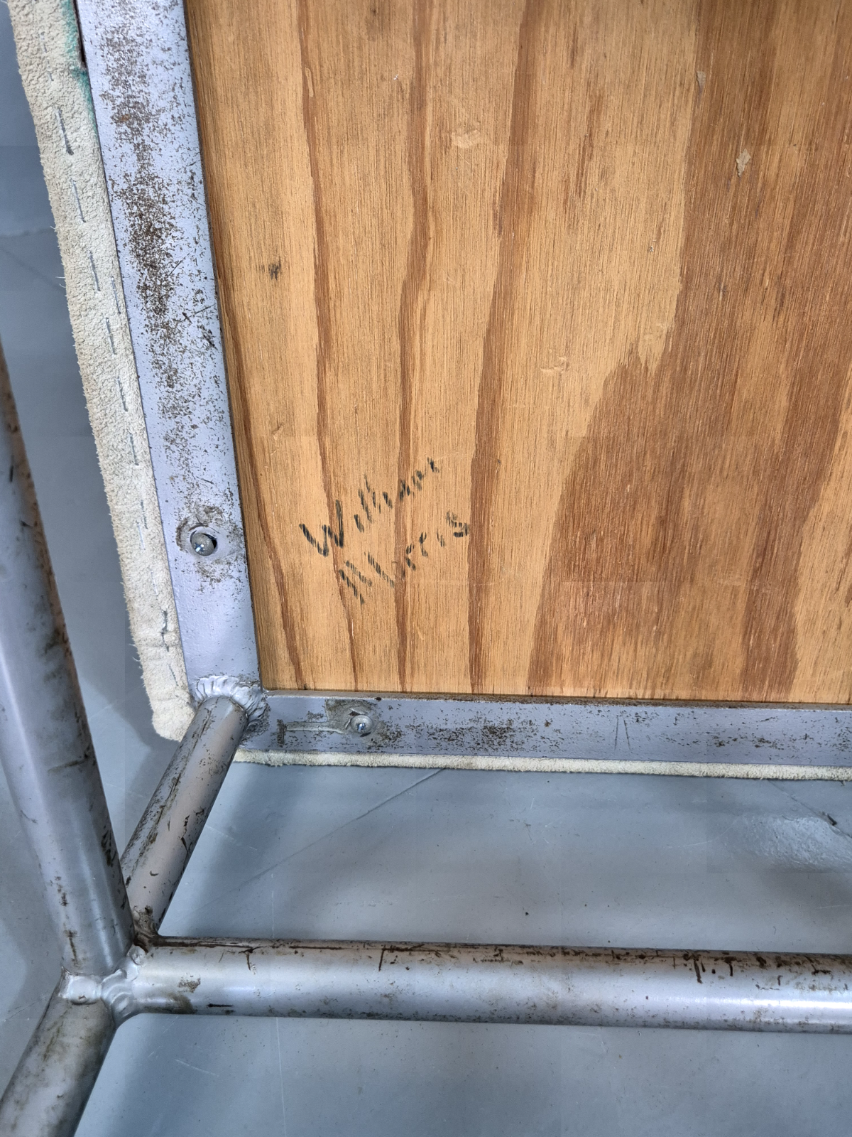 Vintage Gym High Stool Steel and Suede Pommel Mid 20th C EB7377 MFOO13