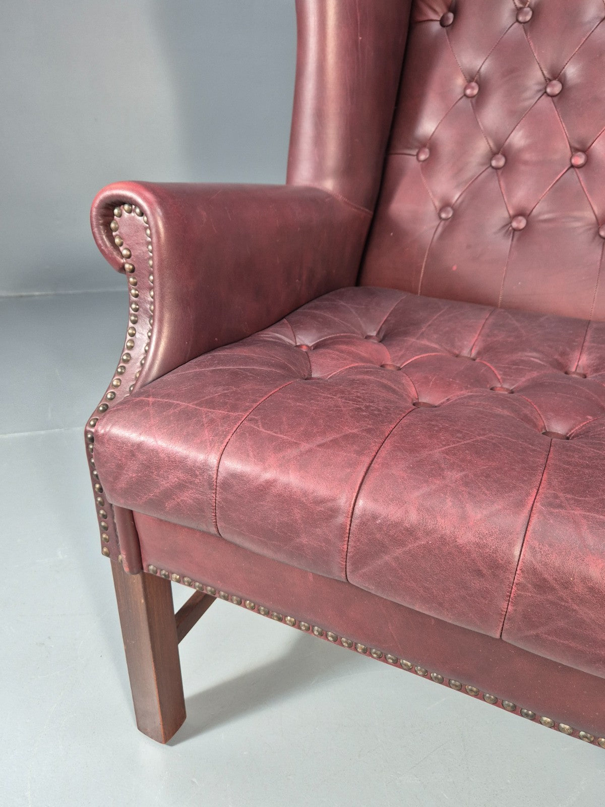 Georgian Style Wing Back Lounge Chair Red Leather Buttoned 1980s  EB10807 VLEA19