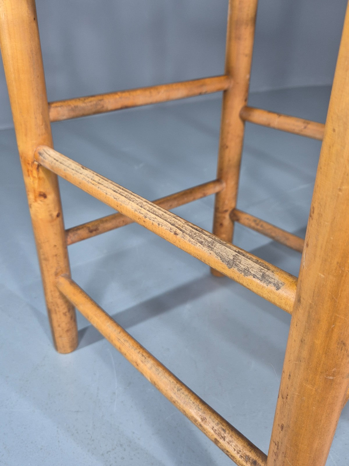 2 Vintage High Bar Stools 1980s Pine Rush Seats Retro  EB11014 VDIN12