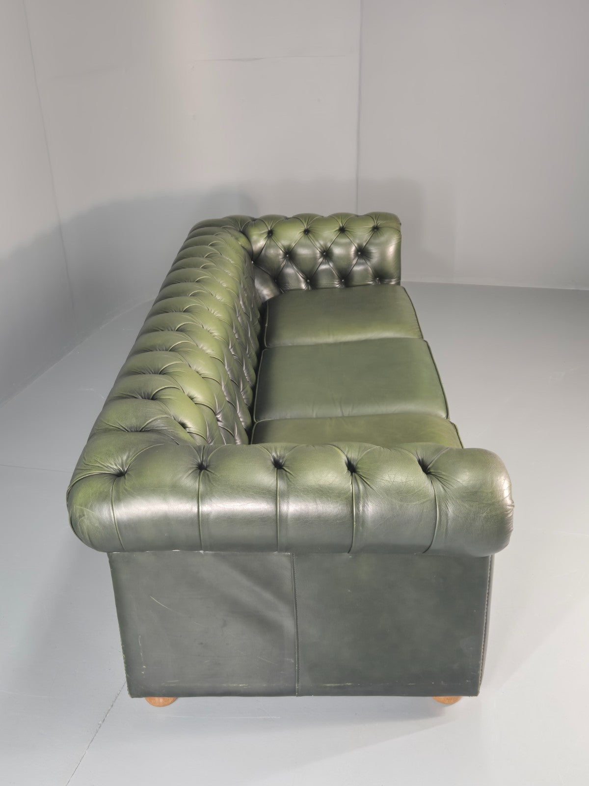 3 Seater Chesterfield Sofa Green Leather Studded Vintage EB11029 VCHE13