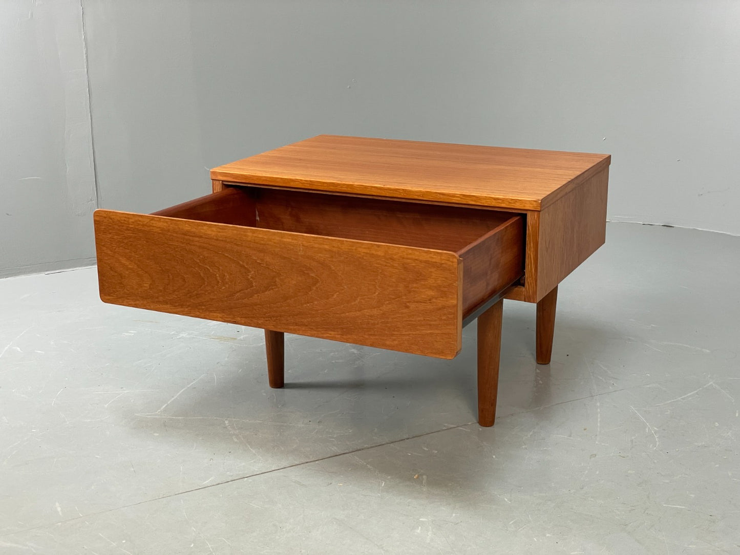 Vintage Teak Bedside Table With Drawer Beaver & Tapley 1970s Retro EB10681 MWOO3