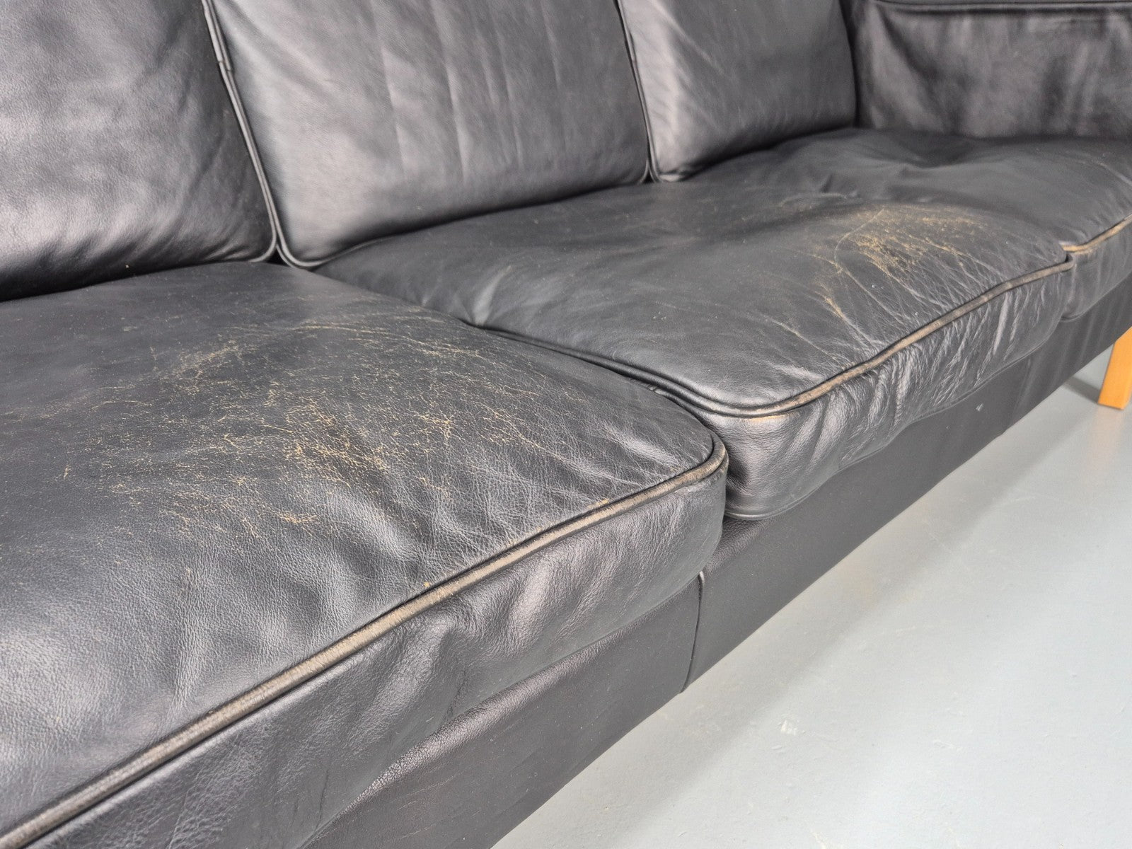 Vintage Danish 3 Seat Sofa Black Leather Mid Century Retro  EB10470 M3SS15