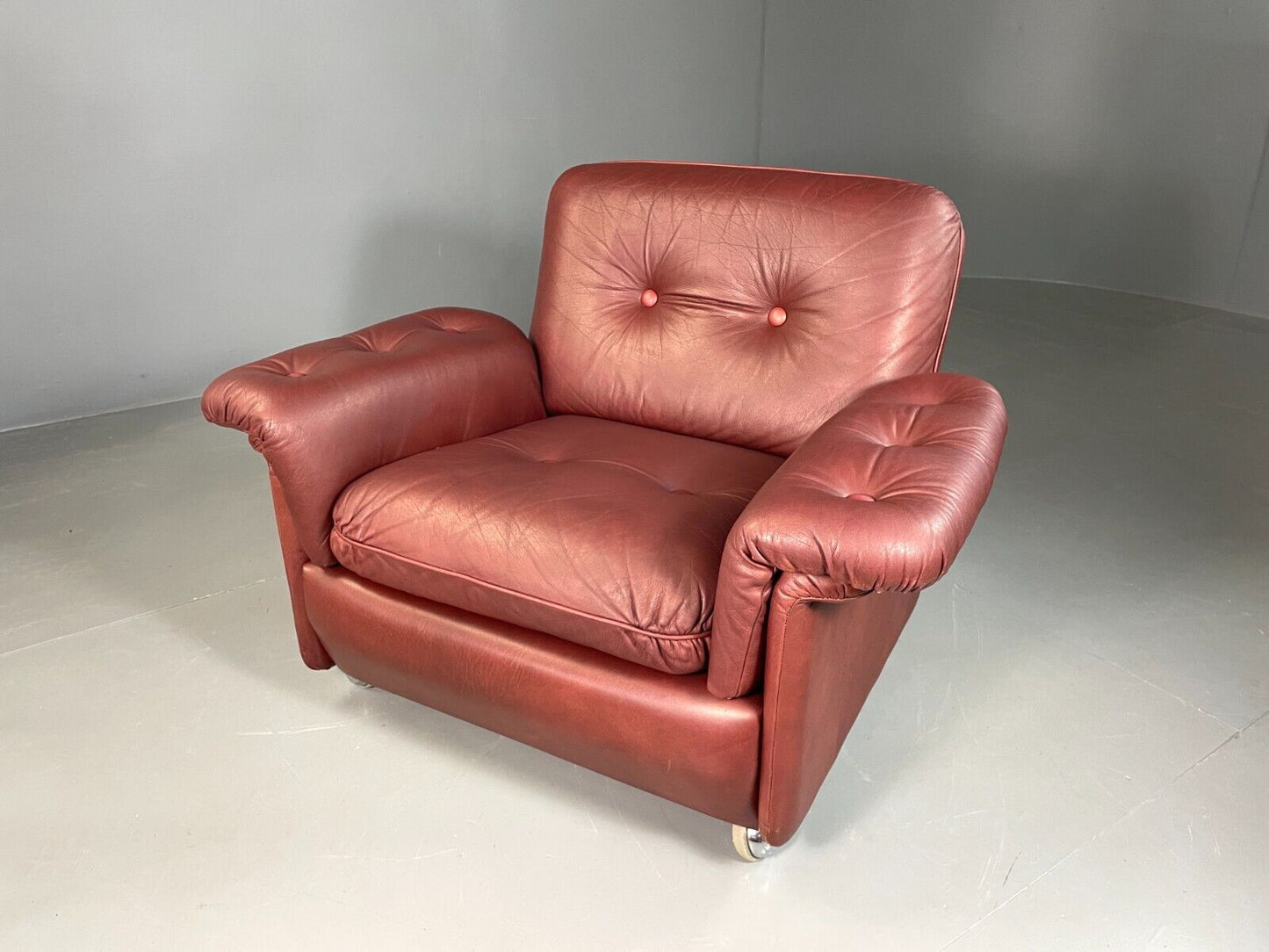 Vintage Danish Lounge Chair Cognac Leather Skippers MCM Retro EB6956 MNOR - UKDK FURNITURE
