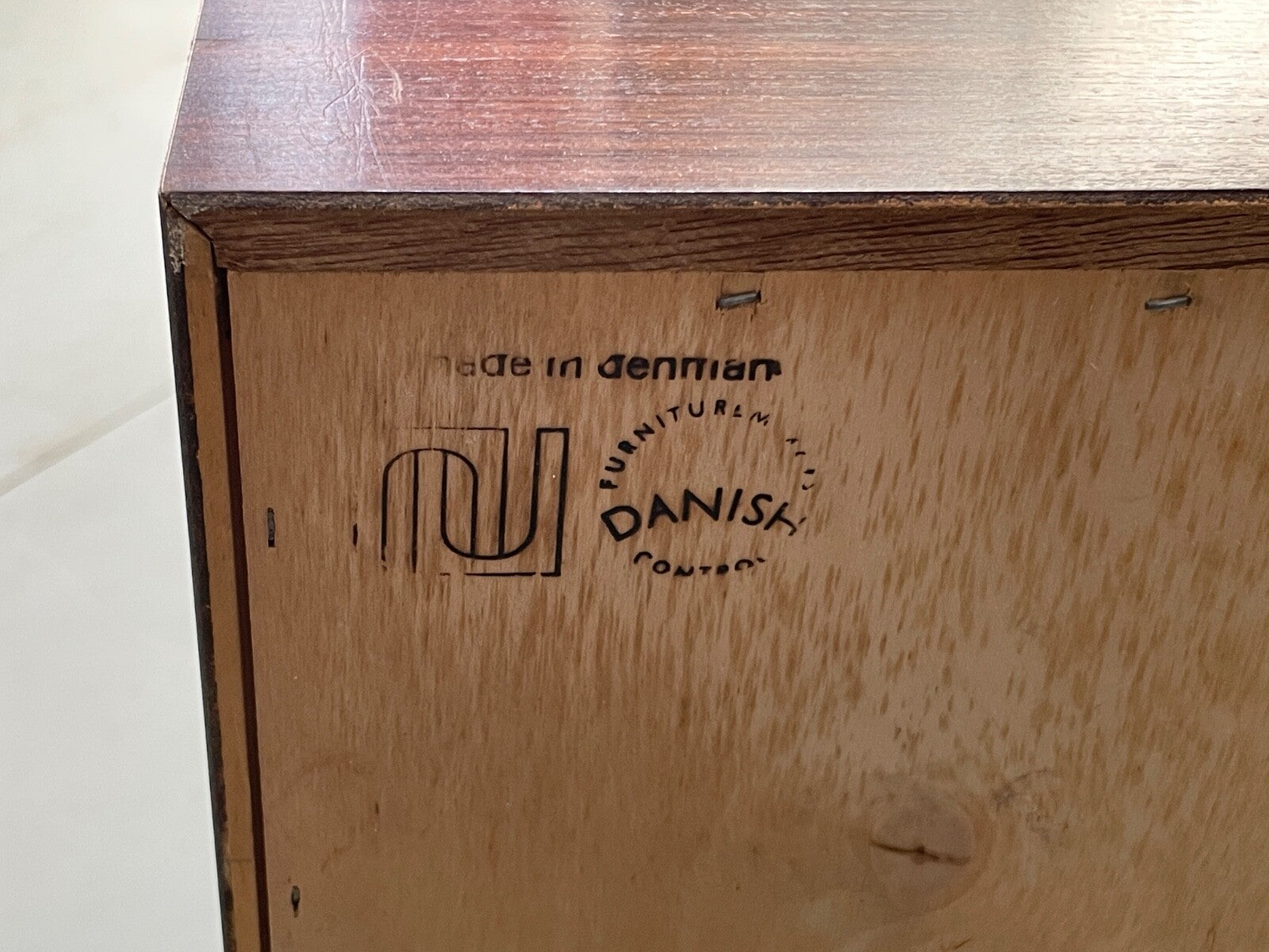 Vintage Danish Compact Sideboard By Hundevad Shelving Retro 1970s EB9442 MWOO - UKDK FURNITURE