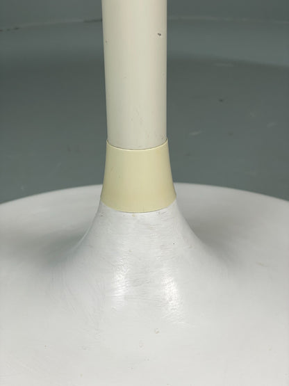 Vintage Round Formica Table White Tulip Base 1960s Retro Kitchen EB11543 MWOO7