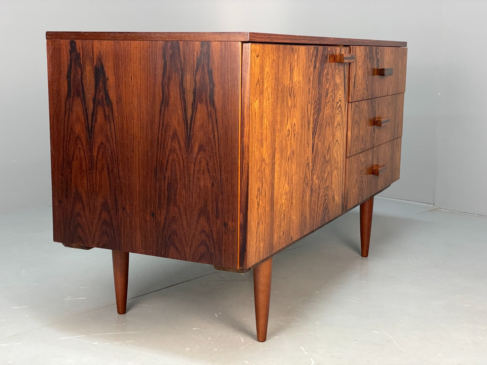 Vintage Danish Sideboard 1970s Mid Century Style Shelving Drawers EB8828 MWOO22