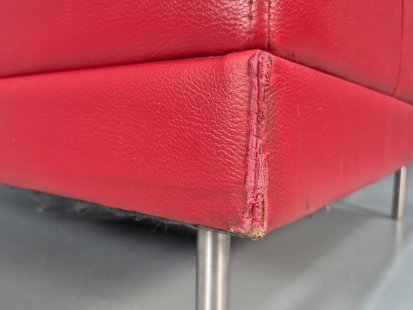 Vintage Red Vinyl Modern Design Lounge Chair Modus Brand Retro Style EB9409 MNOR - UKDK FURNITURE