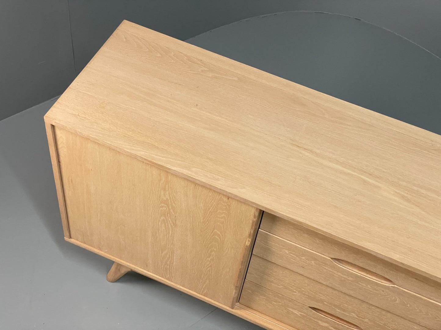 Modern Danish Oak Sideboard - Sliding Door Drawer Mid Century Style EB10836 MWOO17