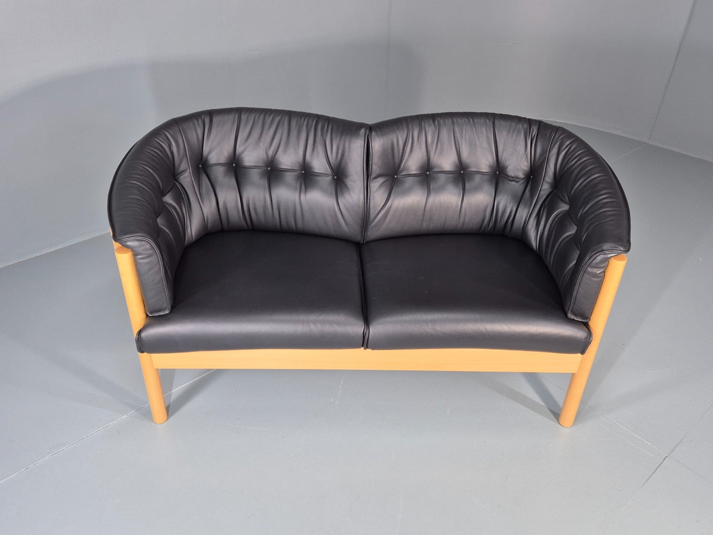 Vintage Two Seater Settee Black Leather Stickback Nielaus Retro MCM EB11407 M2SS4