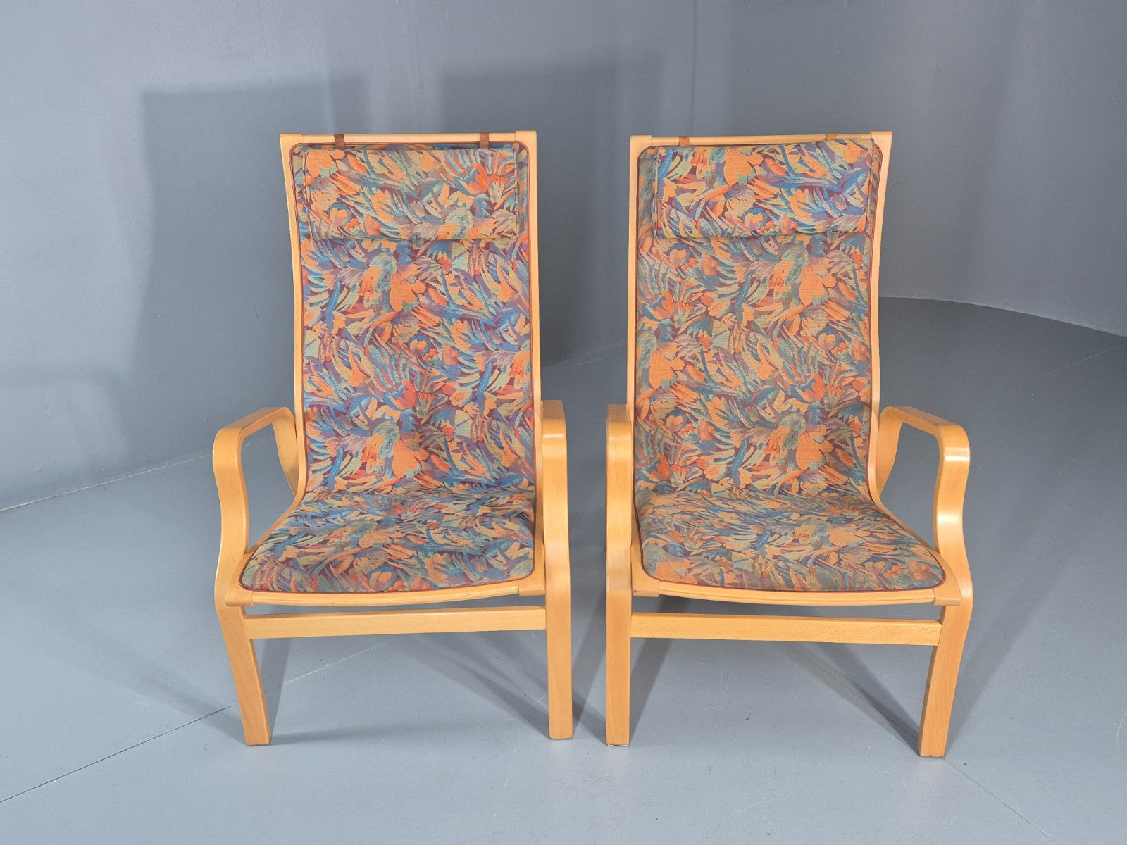 2 Vintage Bentwood Lounge Chairs Finn Ostergaard 1980s Retro MCM EB11337 MBEN4