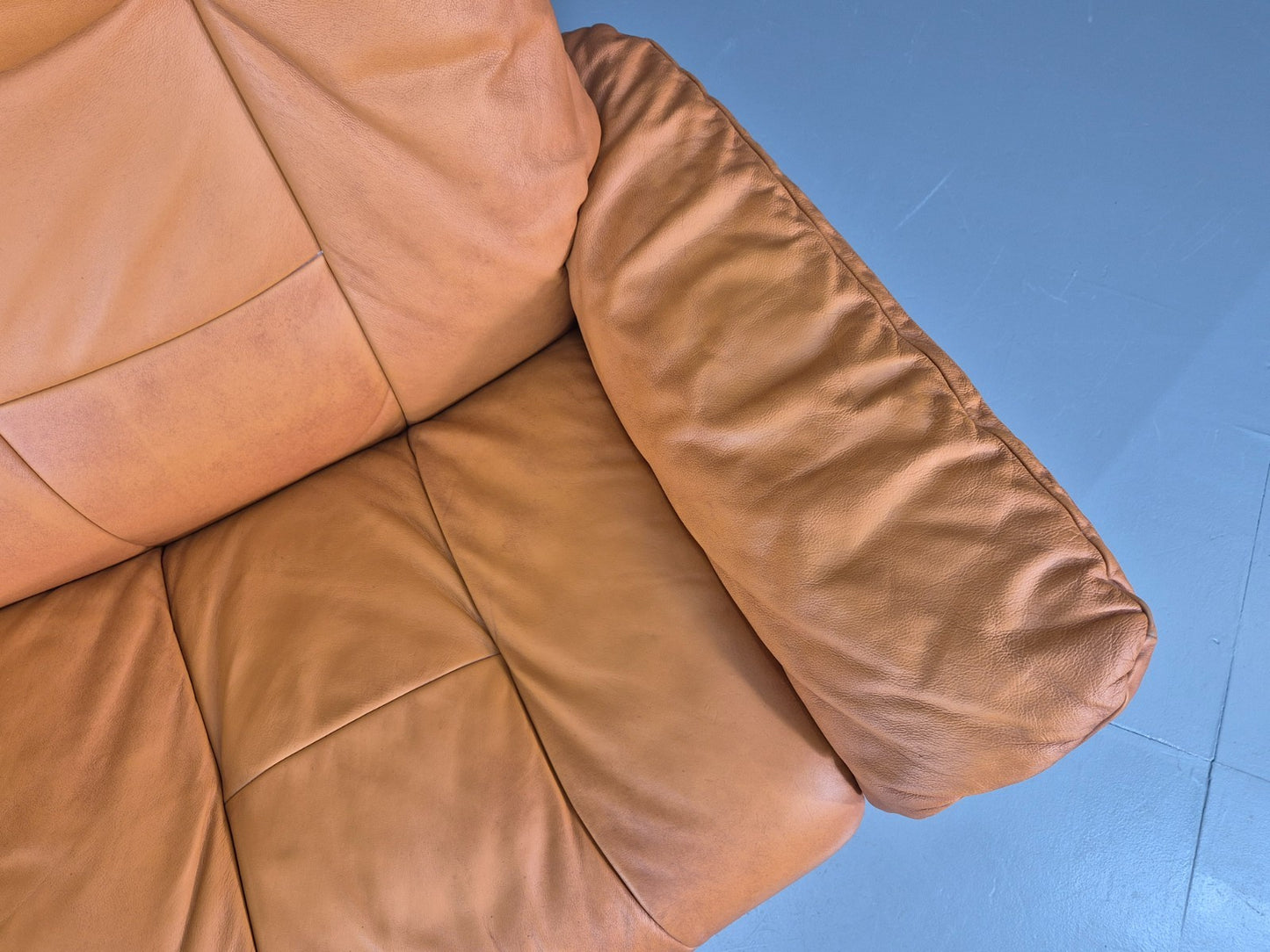 Two Seater Settee Ekornes Stressless Tan Leather Recline Retro  EB10926 M2SS11