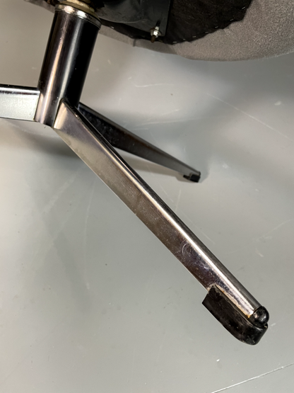 Danish Swivel Bucket Chair 1980s Vintage Retro MCM EB6359 MSWI12