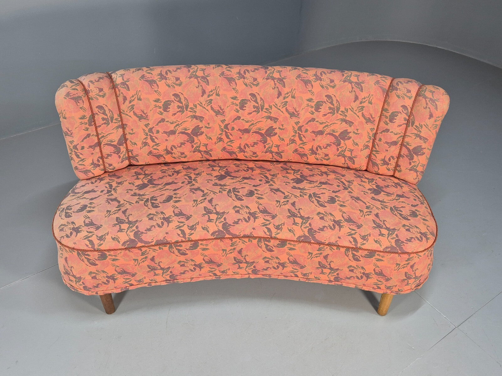 Vintage 3 Seater Sofa Banana Shaped Peach Floral Danish Design EB9572 V3SS - UKDK FURNITURE