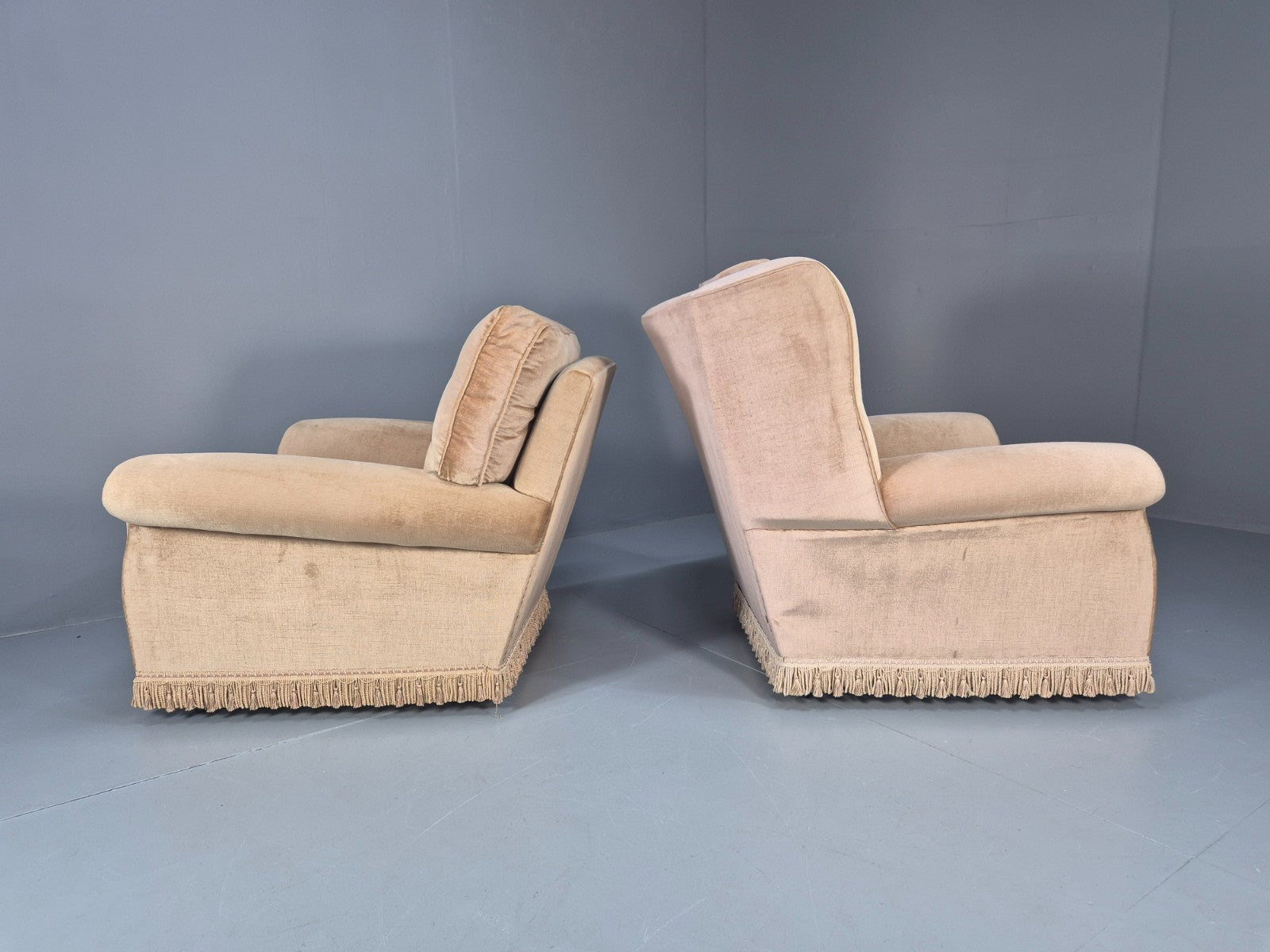 1970s Luxury Lounge Chairs Lowback and Wingback Gold Velour Retro  EB10631 VCLO5