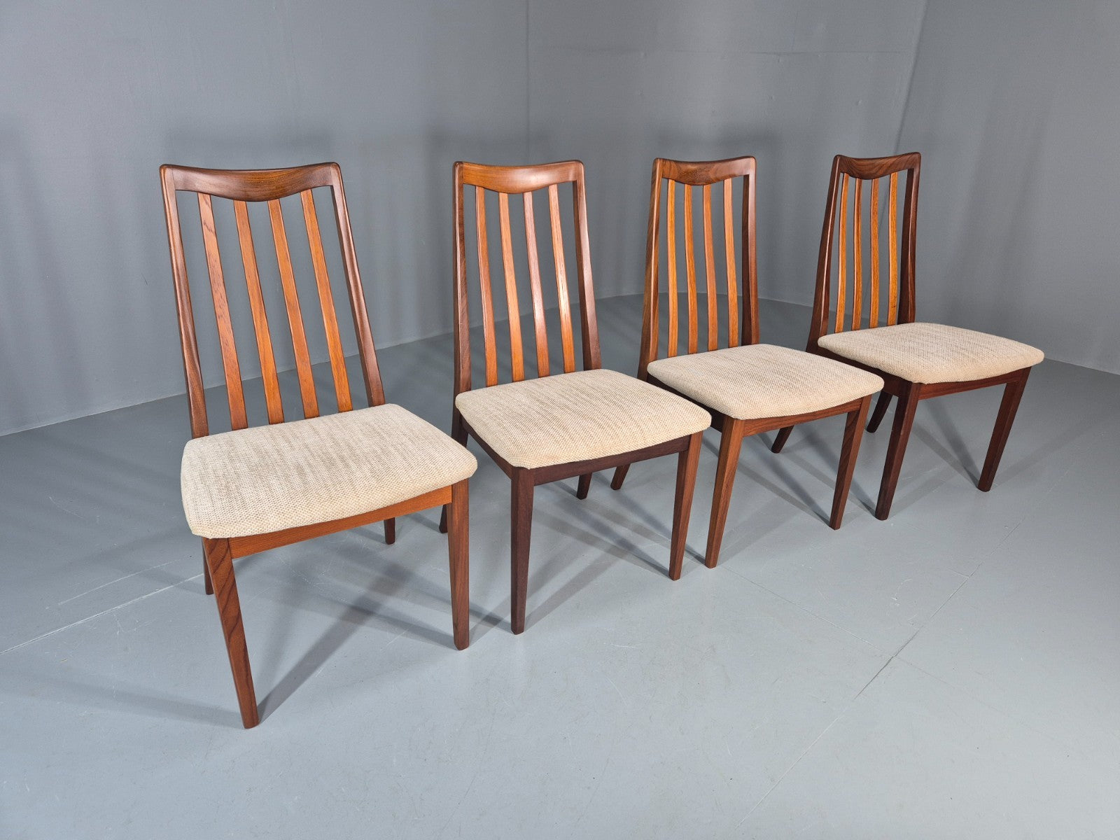 4 Vintage G Plan Ffresco Dining Chars Teak Cream Seats 1970s Retro EB11591 MDIN1