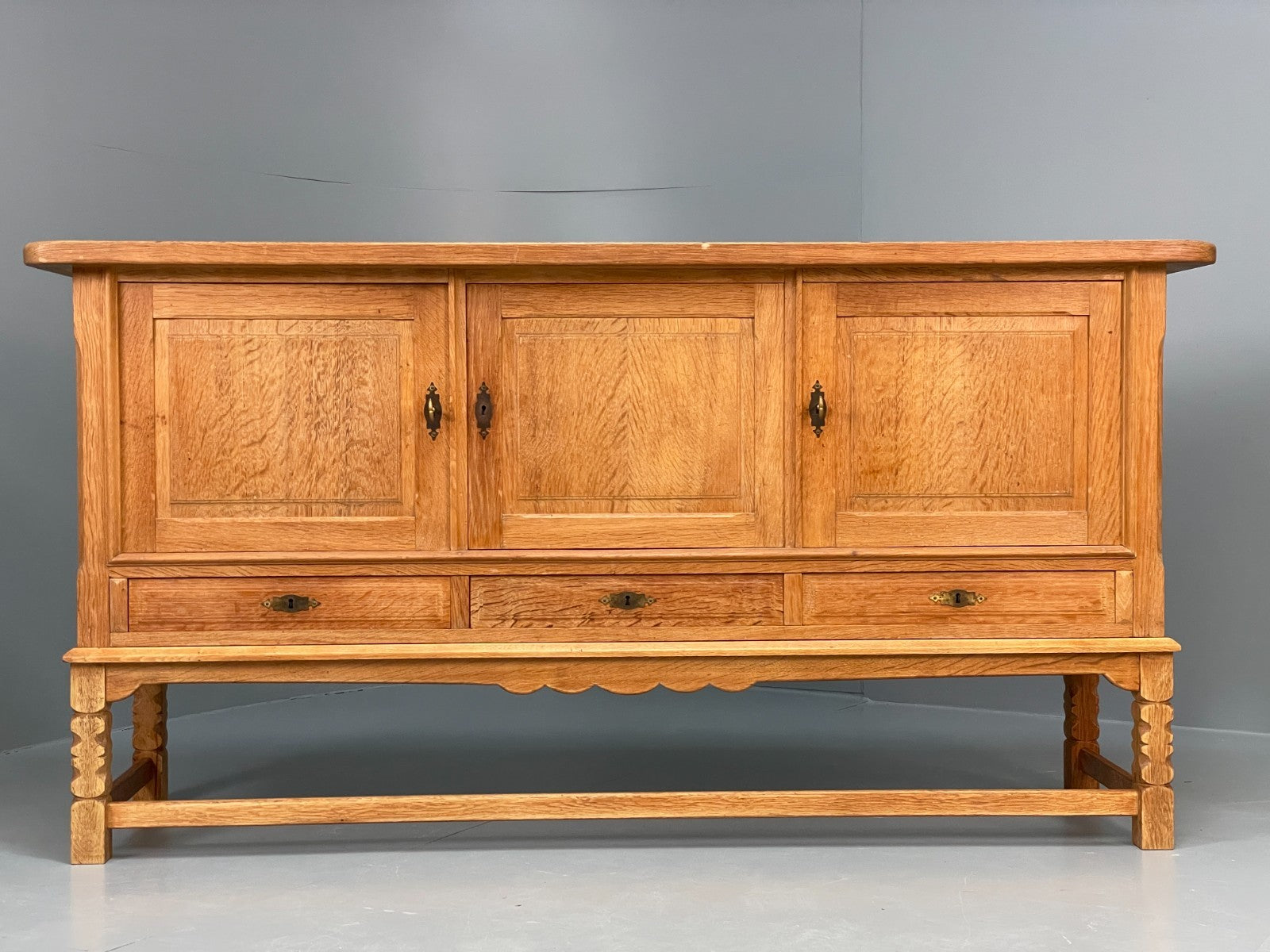 Vintage Solid Oak Sideboard - Henning Kjaernulf Style Danish 1970s EB10826 MWOO1