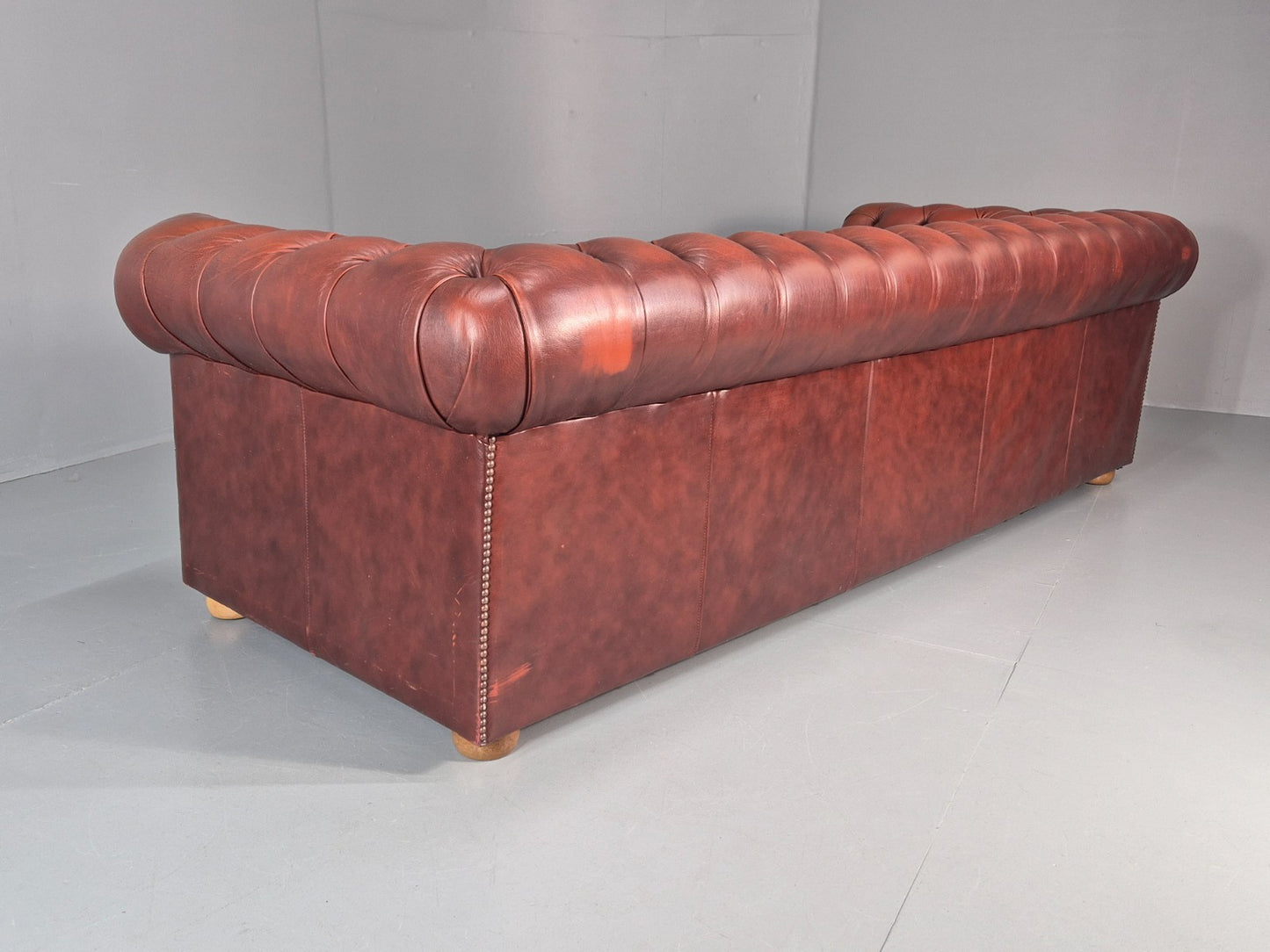 3 Seater Chesterfield Sofa Red Leather Studded Vintage EB11022 VCHE18