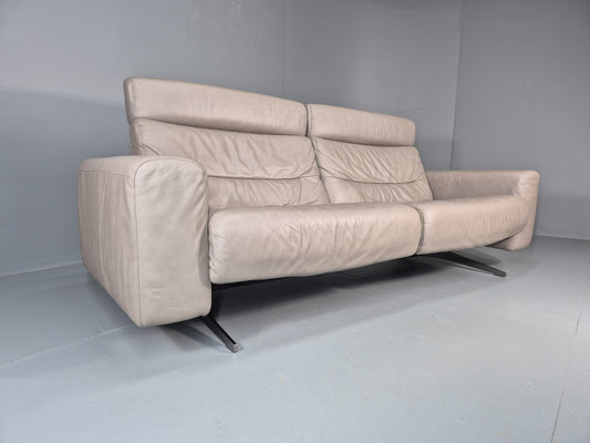 Stressless Stella 3 Seat Settee In Grey Leather Modern Ekornes EB11476 M3ss1