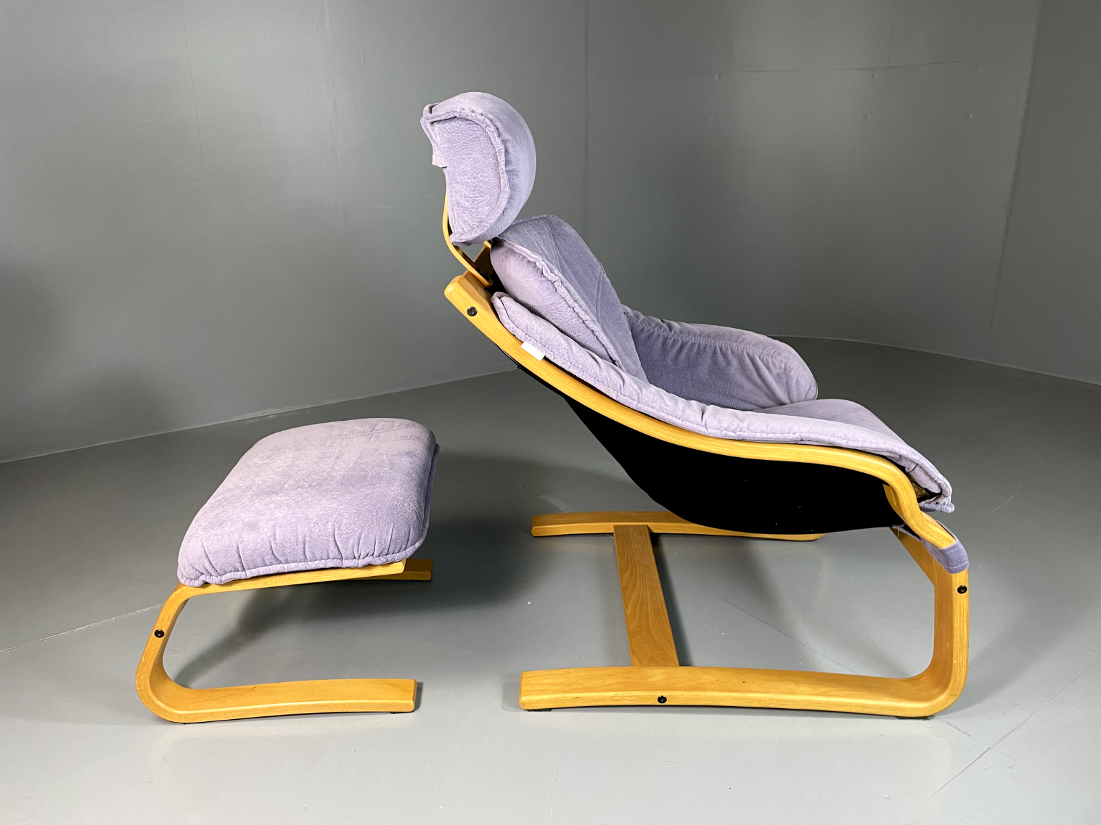 Danish Cantilever Lounge Chair Bentwood Purple Footstool Vintage  EB5768 MBEN2