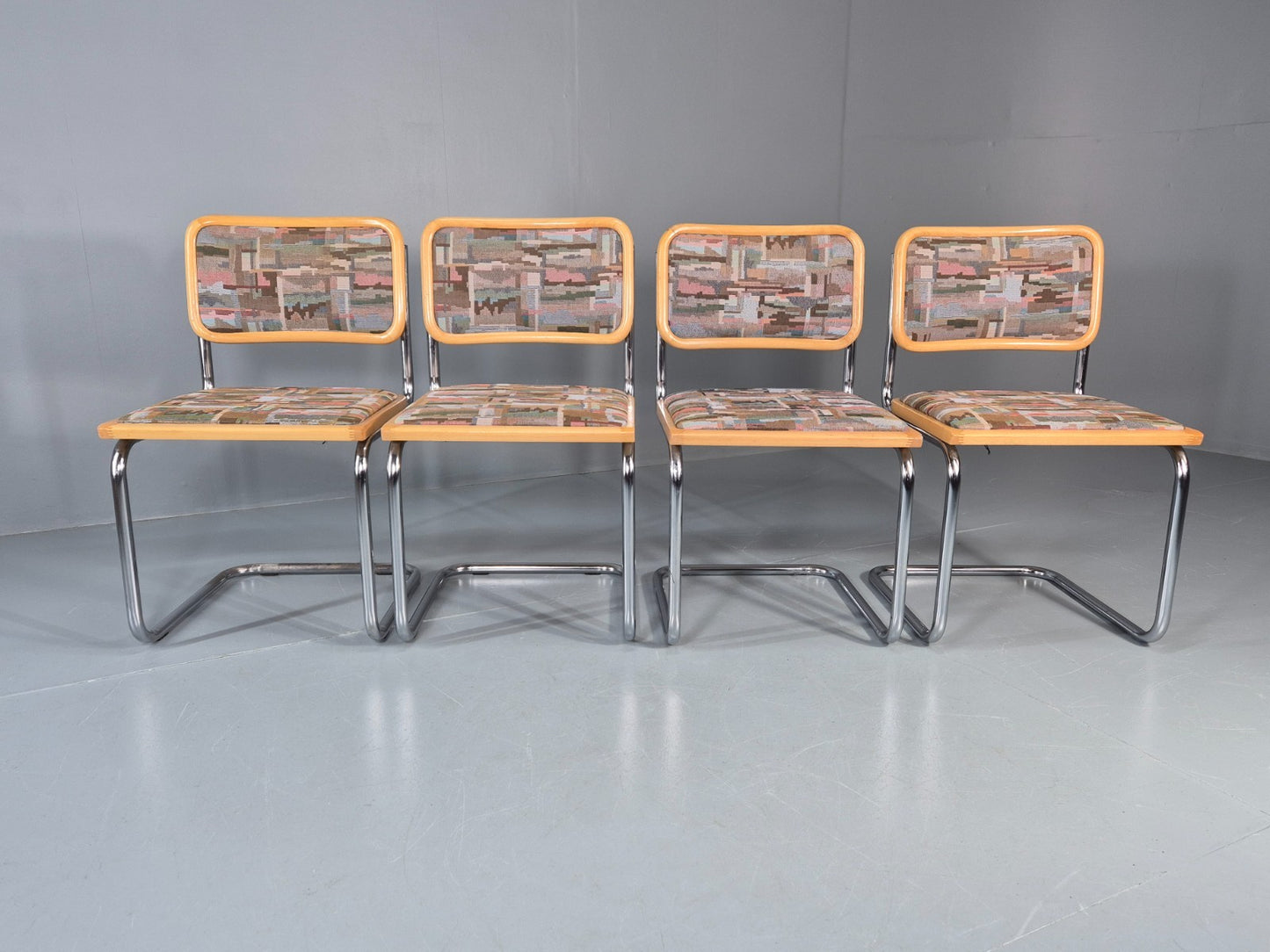 4 Cesca Dining Chairs Marcel Breuer Bauhaus Classic 1980s Retro EB11210 VDIN6