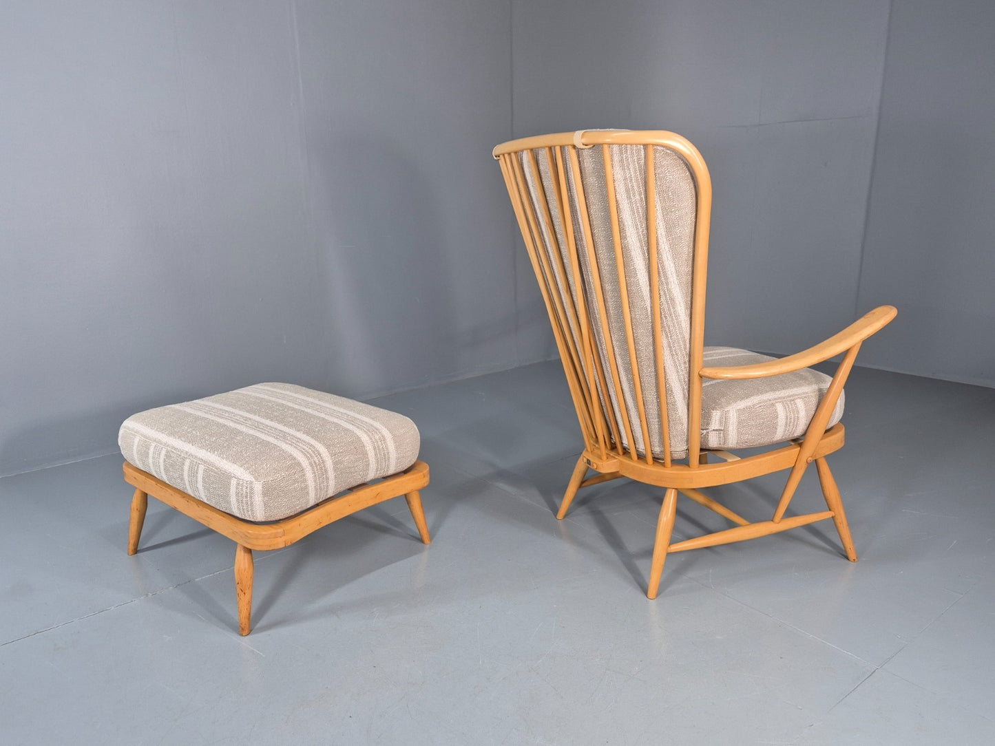 Vintage Ercol 415 Chair and Footstool with New Upholstery Retro  EB10293 MNOR7