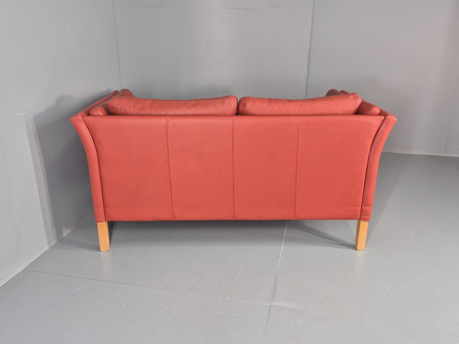 Vintage Danish 2 Seater Danish Skalma Red Leather 1980s Retro MCM EB10512 M2SS15