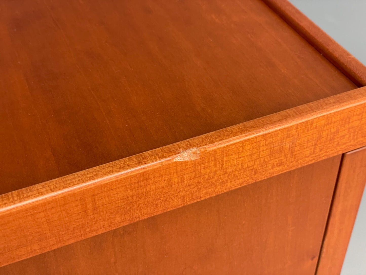 Vintage Cherry Chest Of Drawers Aluminium Details 1980s Design EB9809 MWOO - UKDK FURNITURE