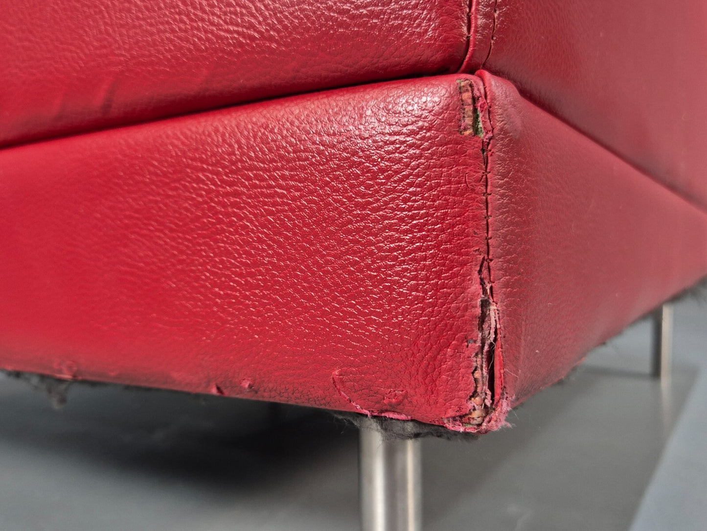 Vintage Red Vinyl Modern Design Lounge Chair Modus Brand Retro Style EB9409 MNOR - UKDK FURNITURE