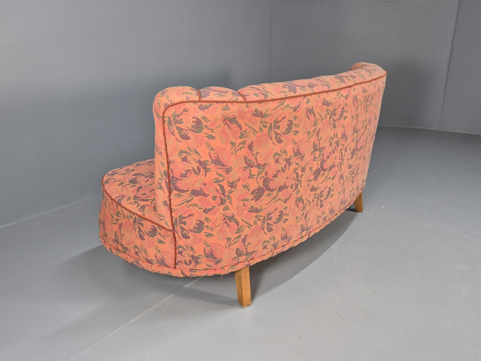 Vintage 3 Seater Sofa Banana Shaped Peach Floral Danish Design EB9572 V3SS - UKDK FURNITURE