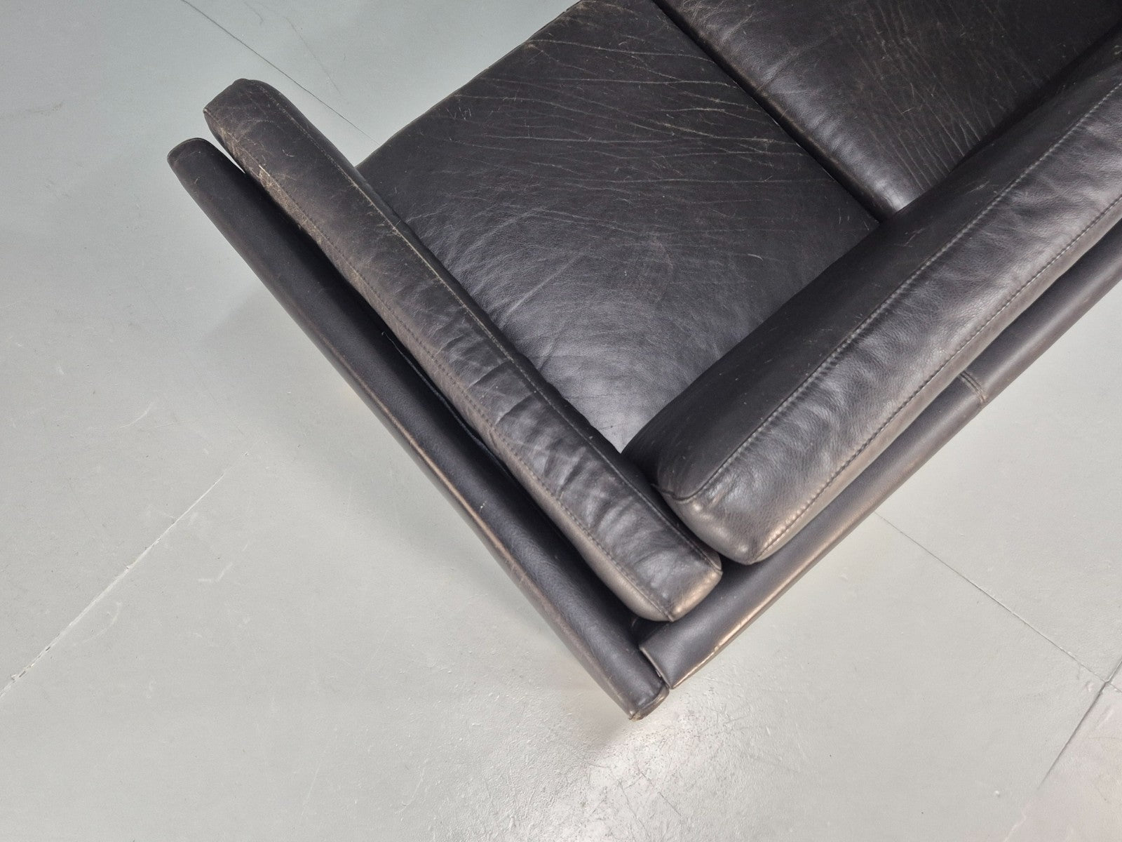 Vintage 3 Seat Sofa Danish Black Leather Mid Century Retro 1980s EB10073 M3SS22