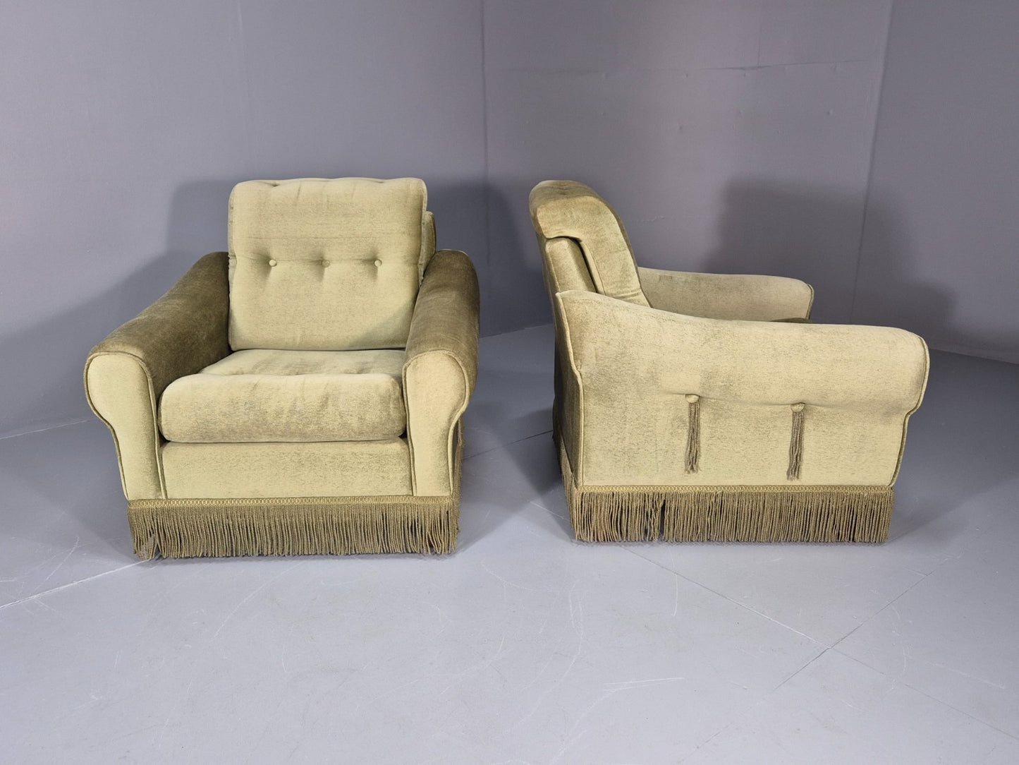 2 Retro 1970s Lounge Chairs Green Velour Vintage Danish Design EB10749 VCLO9