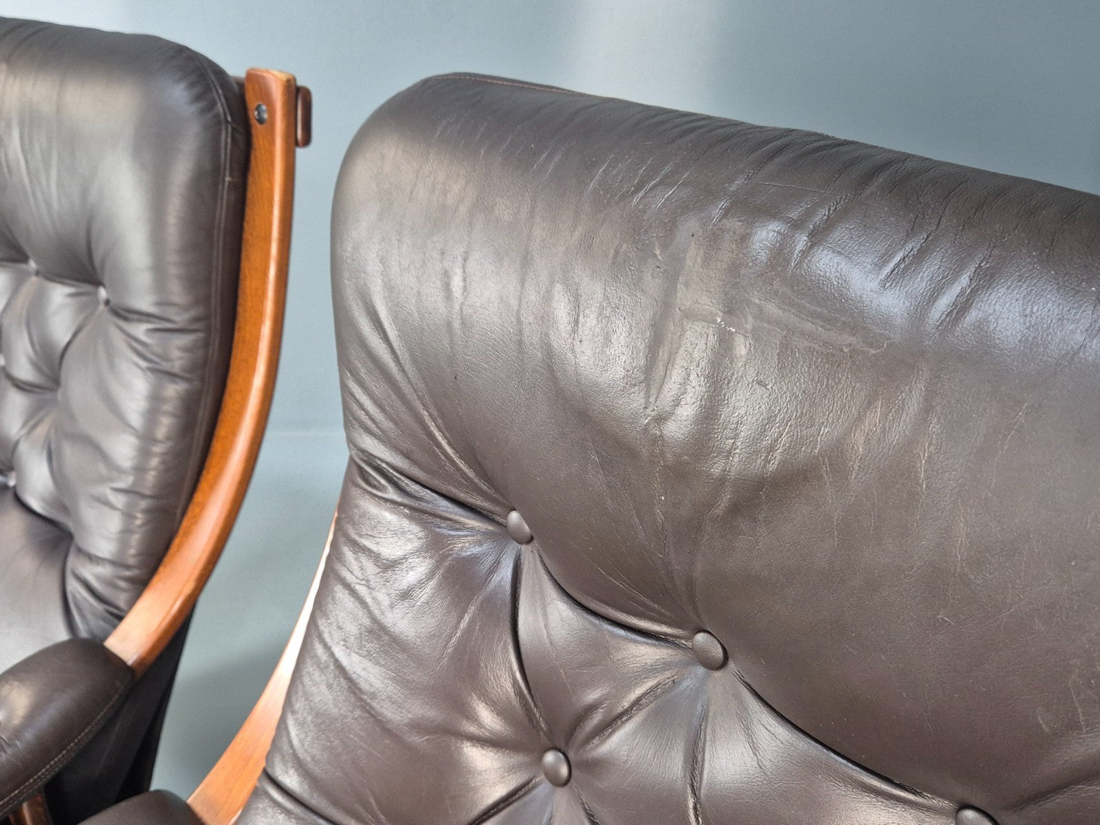 2 vintage Bentwood Leather `lounge Chairs Norway Jon Hjortdal 1970s EB9257 MBEN - UKDK FURNITURE