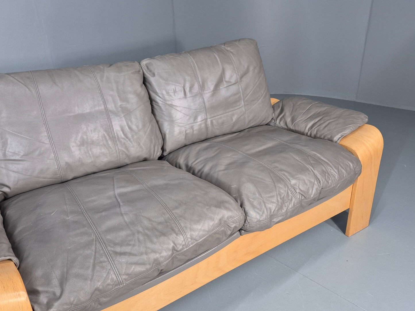 Two Seater Vintage Settee Bentwood and Grey Leather 1980s Retro MCM EB11390 M2SS2