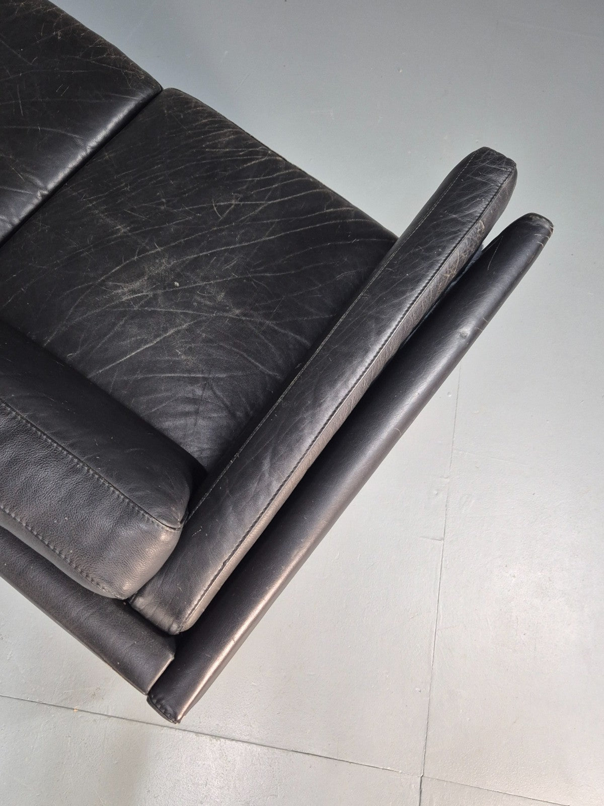 Vintage 3 Seat Sofa Danish Black Leather Mid Century Retro 1980s EB10073 M3SS17