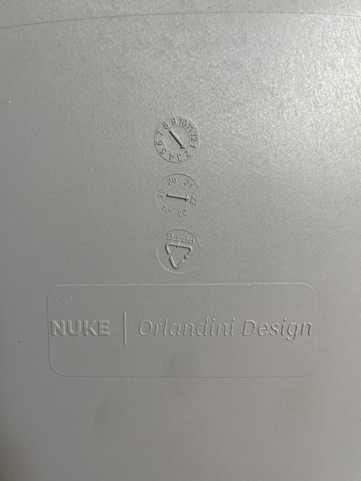 6658543