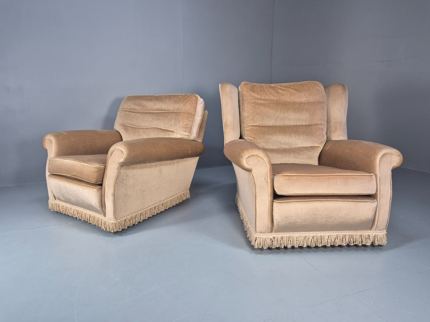 1970s Luxury Lounge Chairs Lowback and Wingback Gold Velour Retro  EB10631 VCLO1