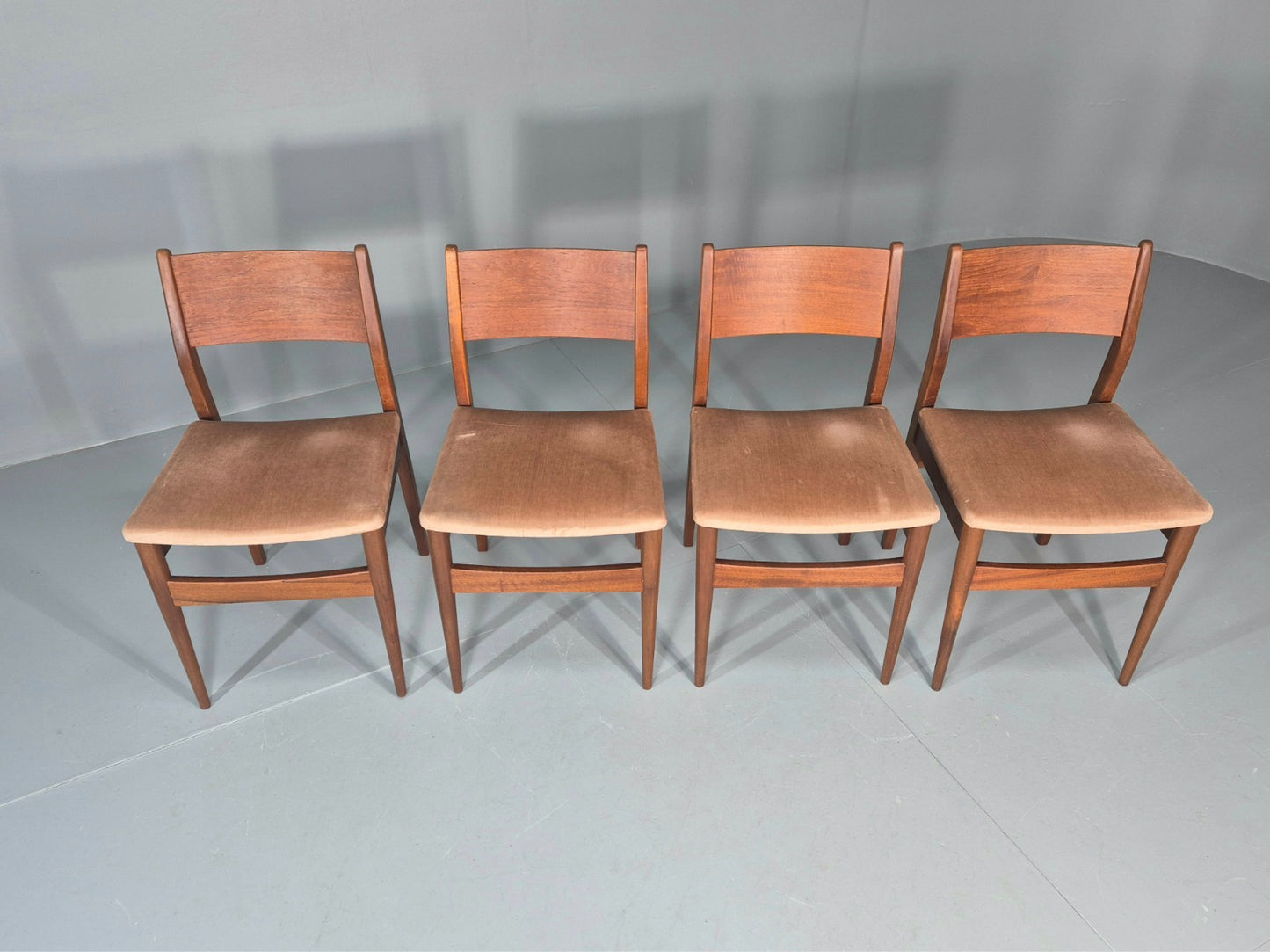 4 Vintage Teak Dining Chairs 1960s Retro Pinky Brown Velour MCM EB11605 MDIN5